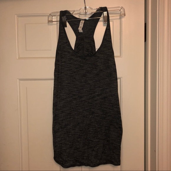 Lululemon essential racerbank tank - Picture 3 of 5